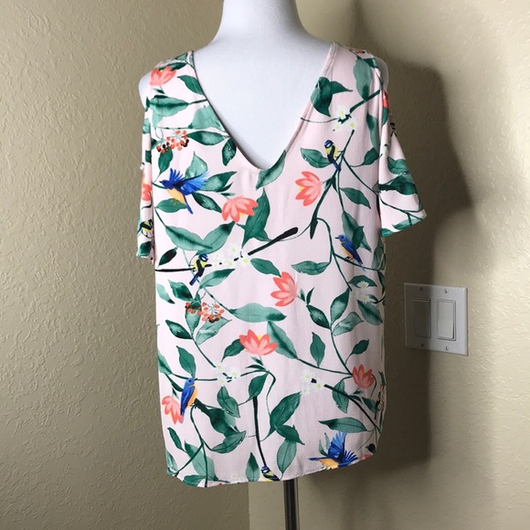 EUC C & E Floral Bird Cold Shoulder Blouse Top S - Picture 4 of 7